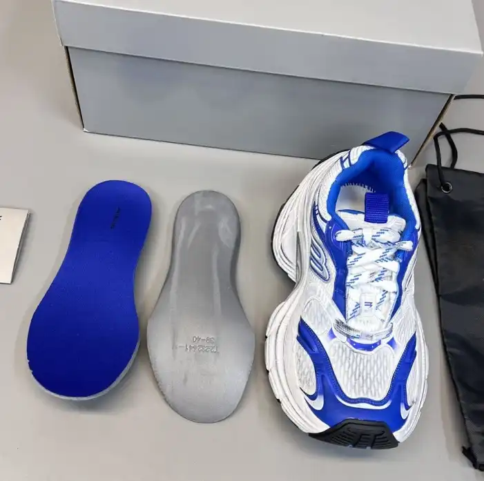 hype Balenciaga Sneakers