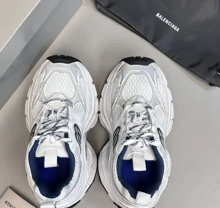 hype Balenciaga Sneakers