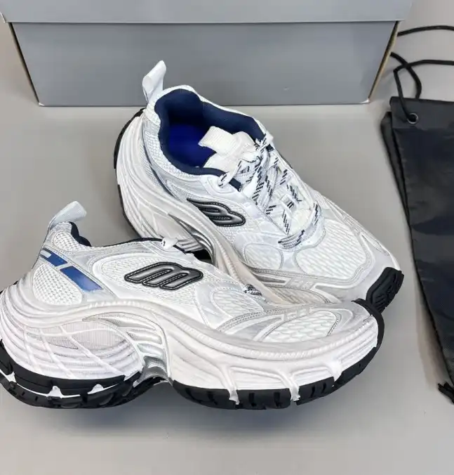 hype Balenciaga Sneakers