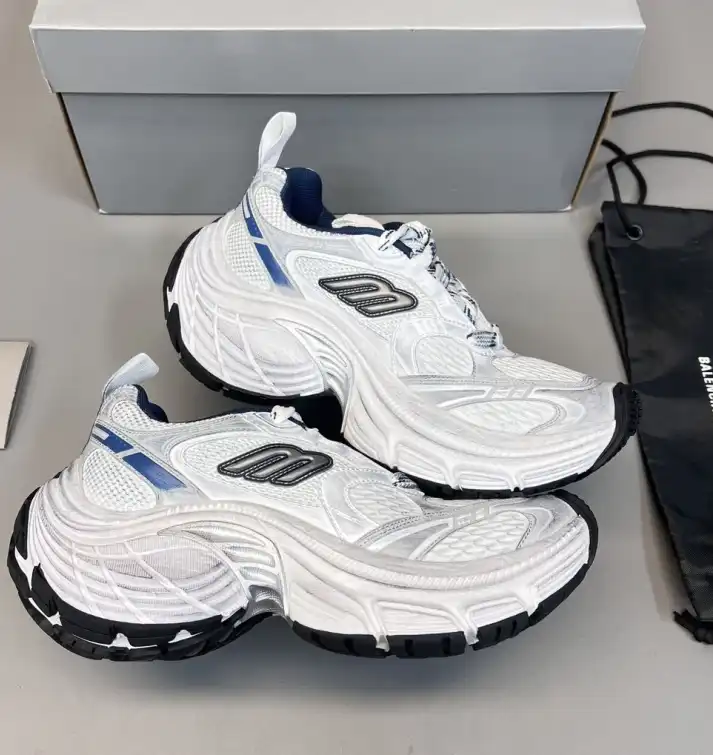 hype Balenciaga Sneakers