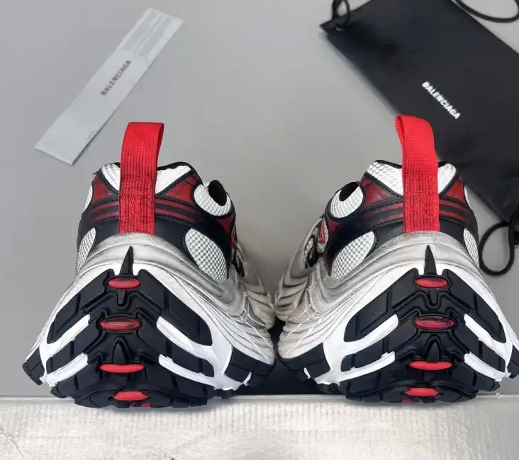 hype Balenciaga Sneakers