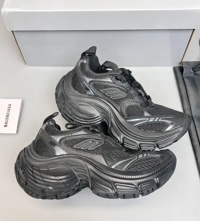 hype Balenciaga Sneakers