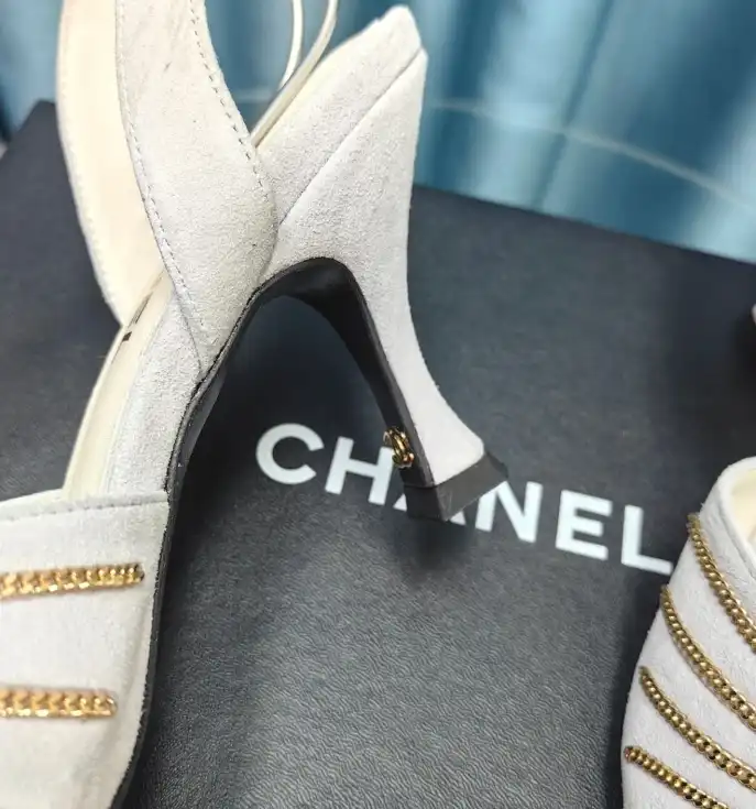 hype Chanel Slippers