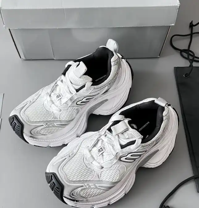 hype Balenciaga Sneakers