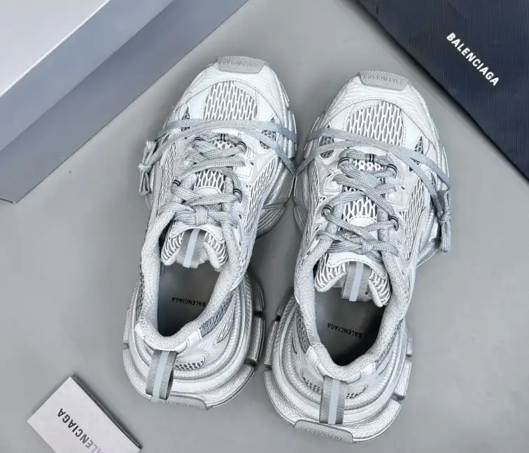 hype Balenciaga Sneakers