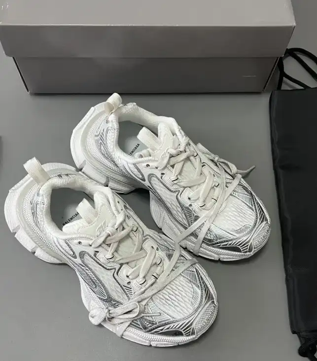 hype Balenciaga Sneakers