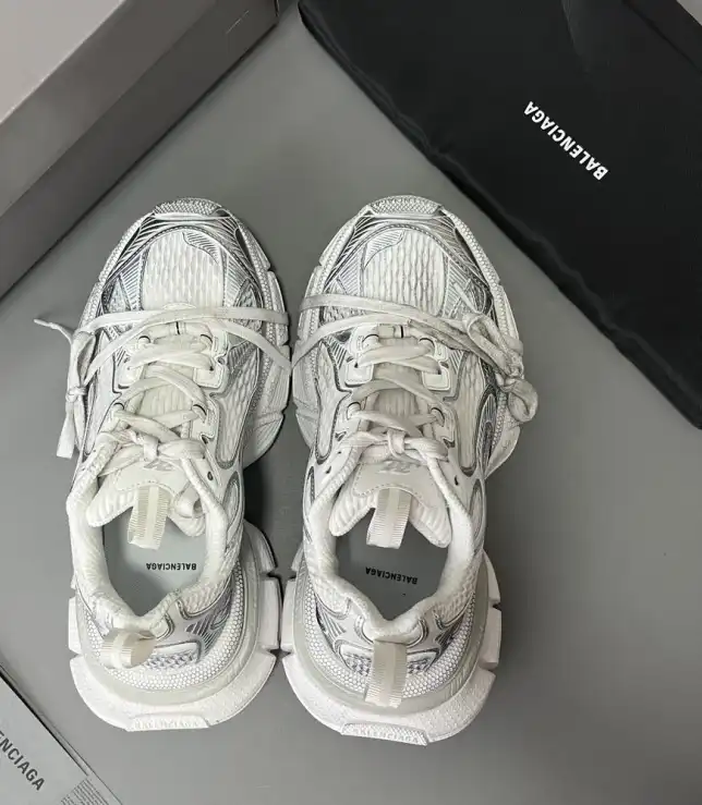 hype Balenciaga Sneakers