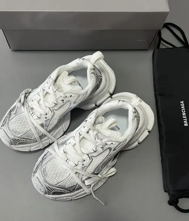 hype Balenciaga Sneakers