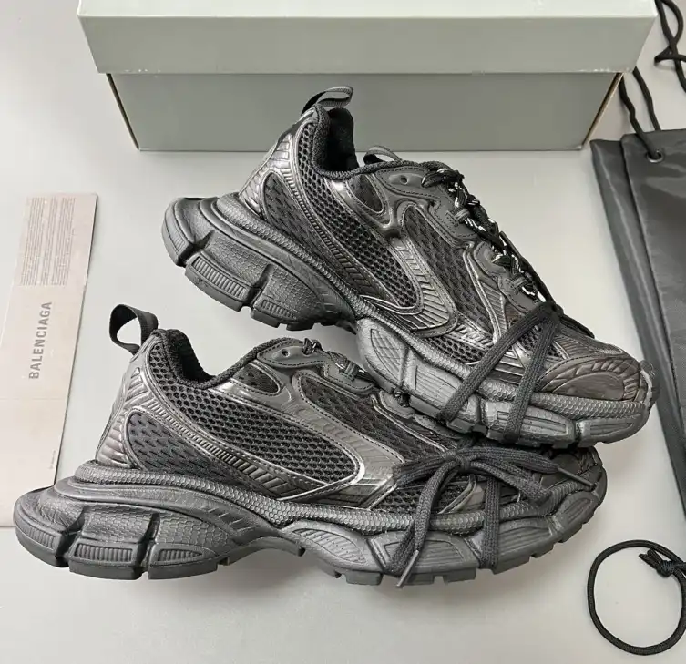 hype Balenciaga Sneakers