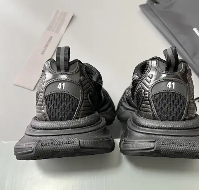 hype Balenciaga Sneakers