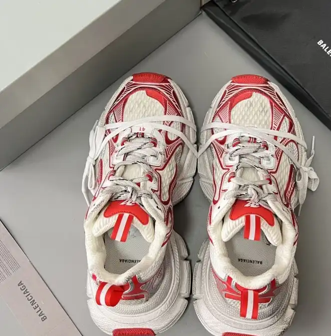 hype Balenciaga Sneakers