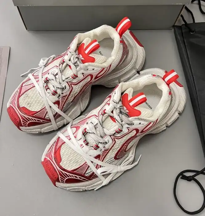 hype Balenciaga Sneakers