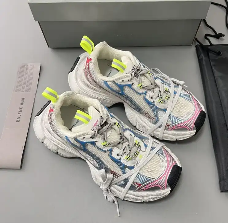 hype Balenciaga Sneakers