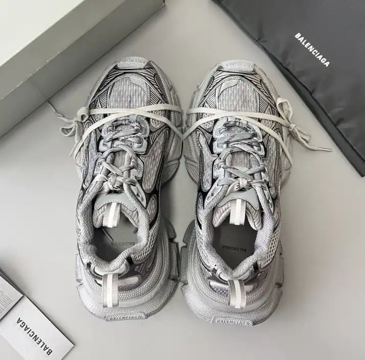 hype Balenciaga Sneakers