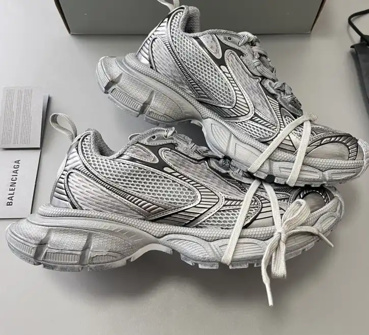 hype Balenciaga Sneakers