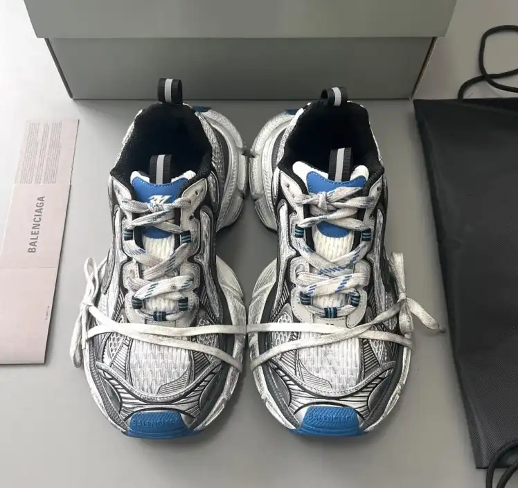 hype Balenciaga Sneakers