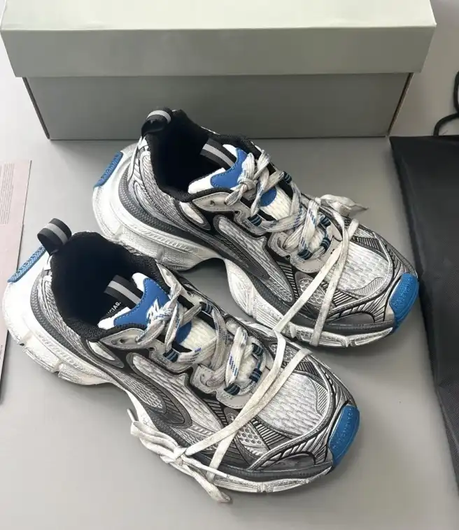 hype Balenciaga Sneakers