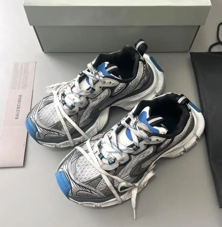 hype Balenciaga Sneakers