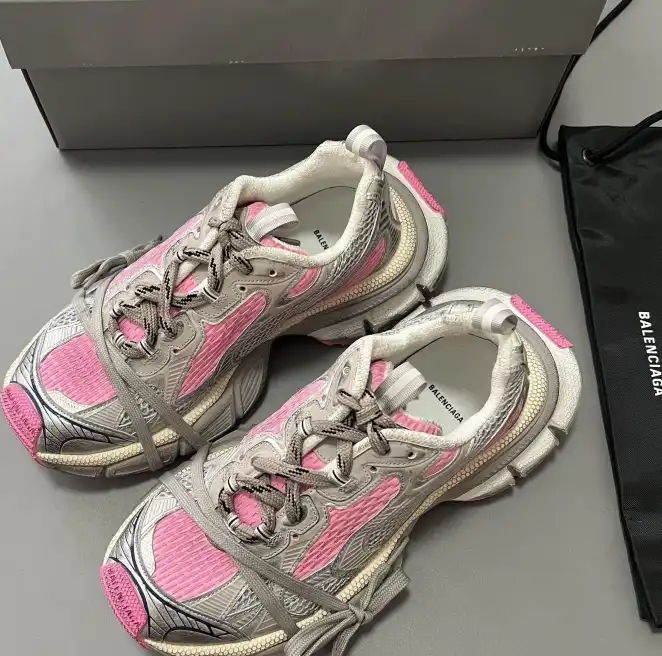 hype Balenciaga Sneakers