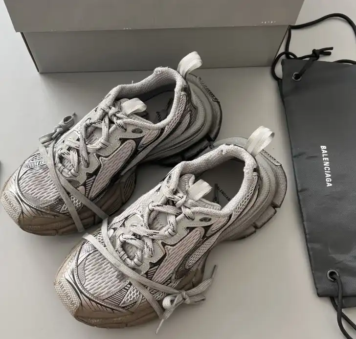 hype Balenciaga Sneakers