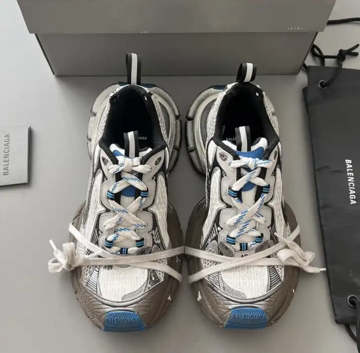 hype Balenciaga Sneakers