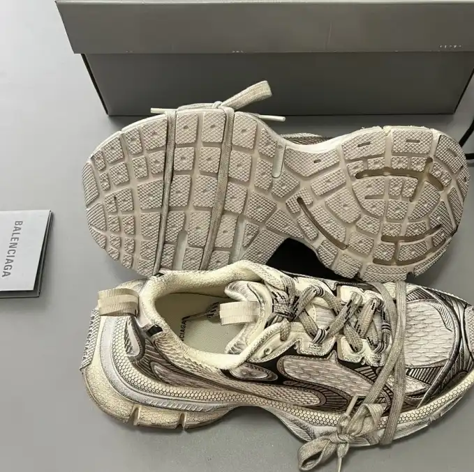 hype Balenciaga Sneakers