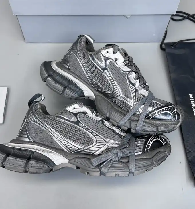 hype Balenciaga Sneakers