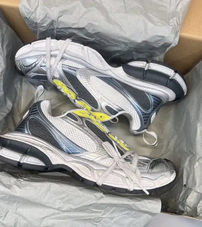 hype Balenciaga Sneakers