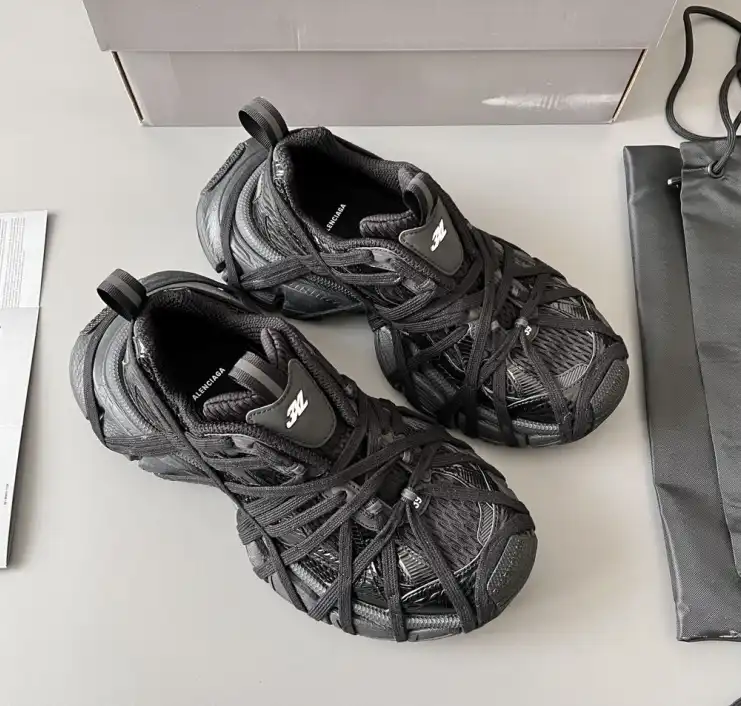 hype Balenciaga Sneakers