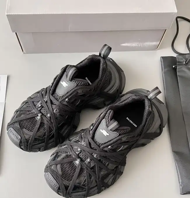 hype Balenciaga Sneakers