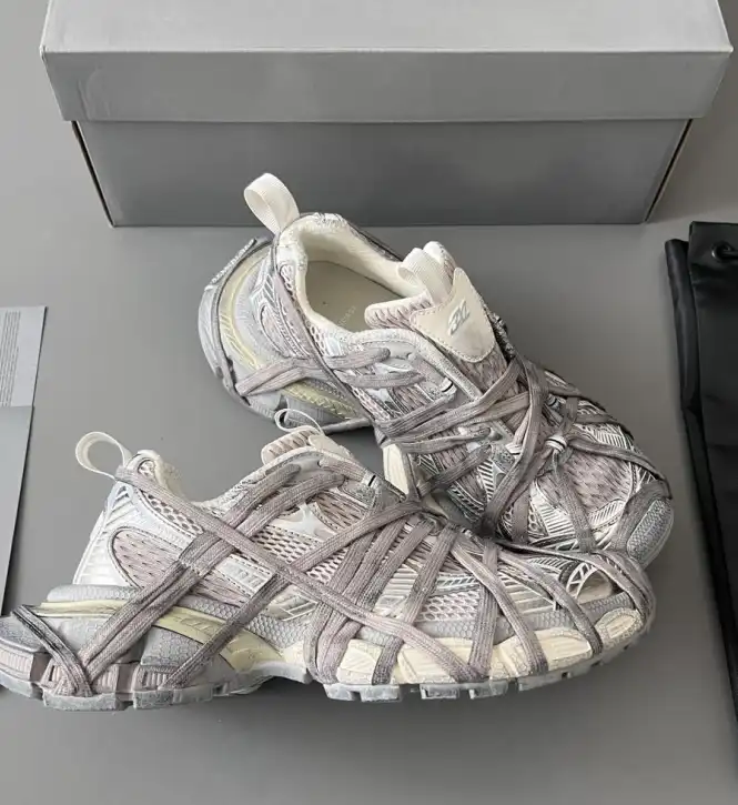 hype Balenciaga Sneakers