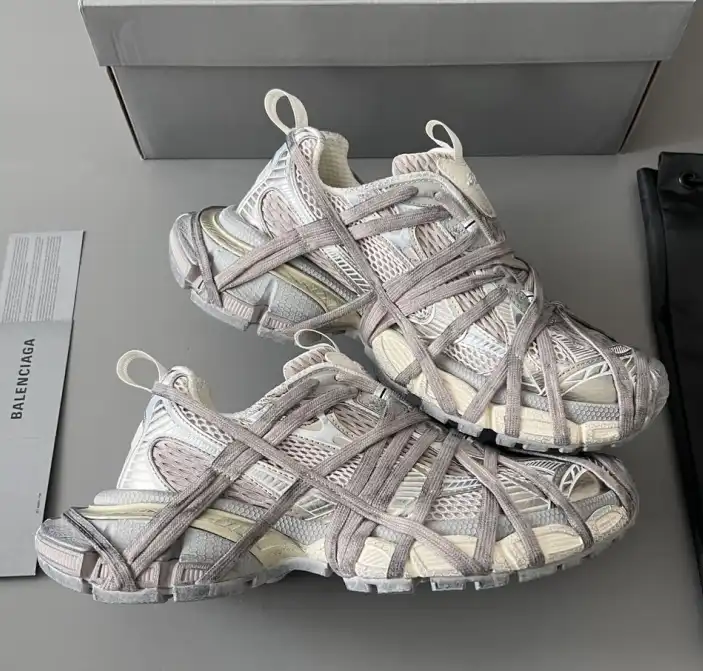 hype Balenciaga Sneakers