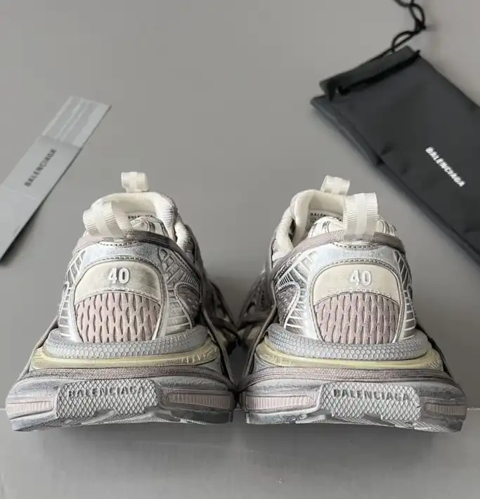 hype Balenciaga Sneakers