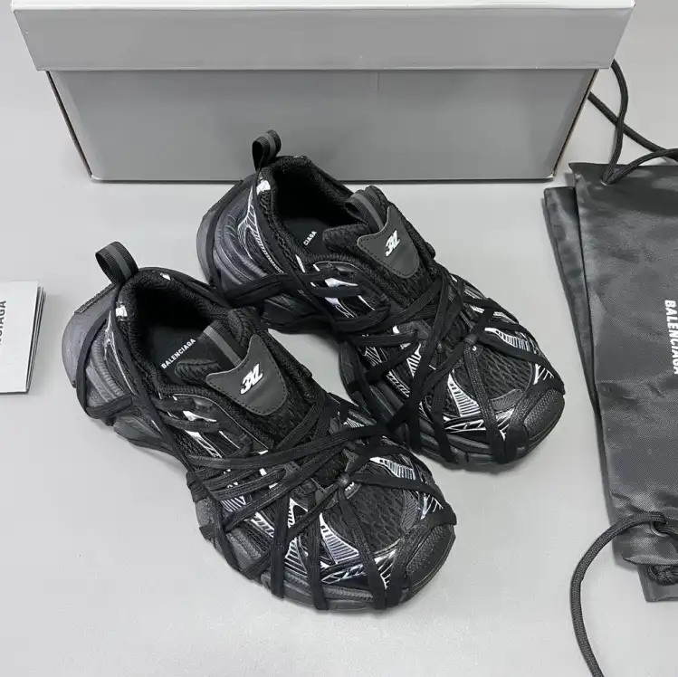 hype Balenciaga Sneakers