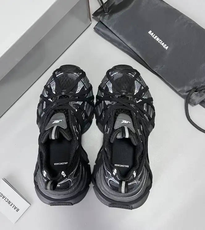 hype Balenciaga Sneakers