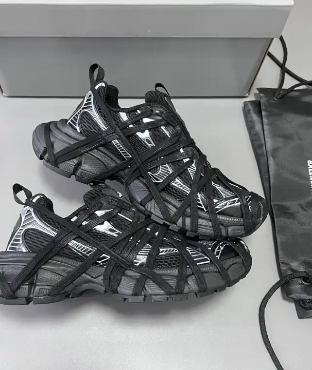 hype Balenciaga Sneakers