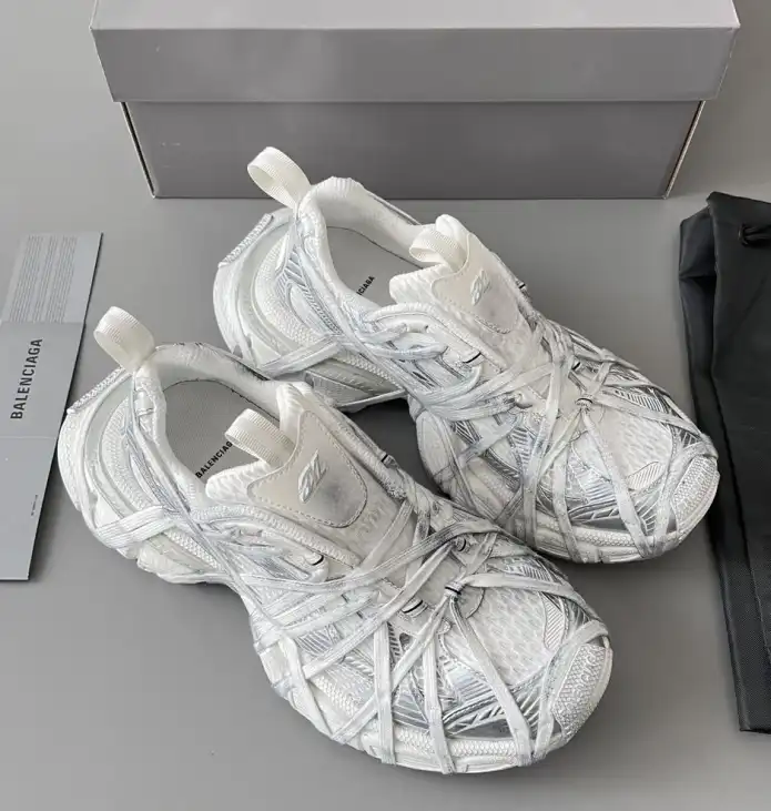 hype Balenciaga Sneakers