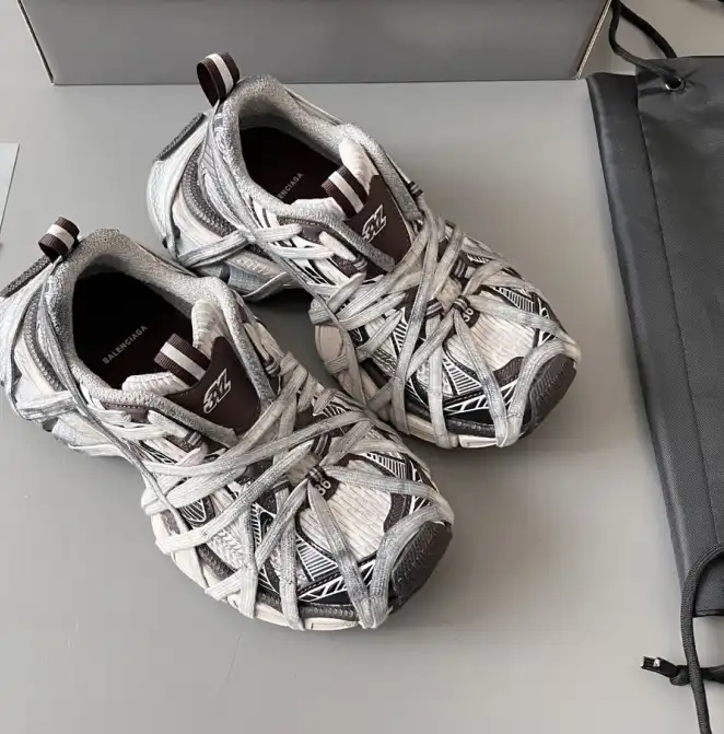 hype Balenciaga Sneakers