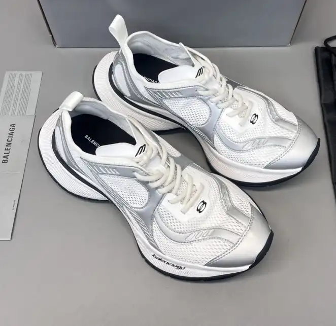 hype Balenciaga Sneakers