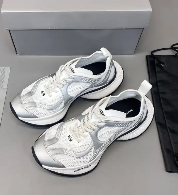 hype Balenciaga Sneakers