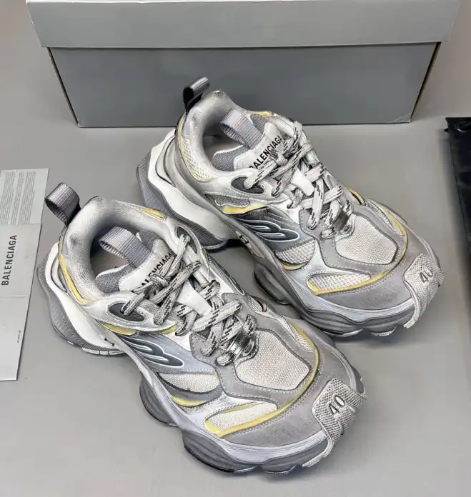 hype Balenciaga Sneakers