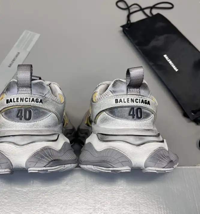 hype Balenciaga Sneakers