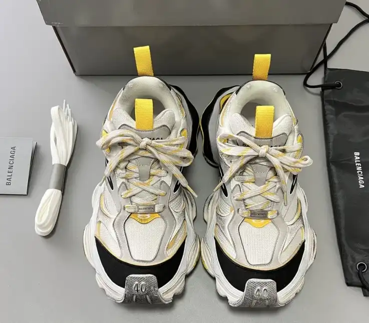 hype Balenciaga Sneakers