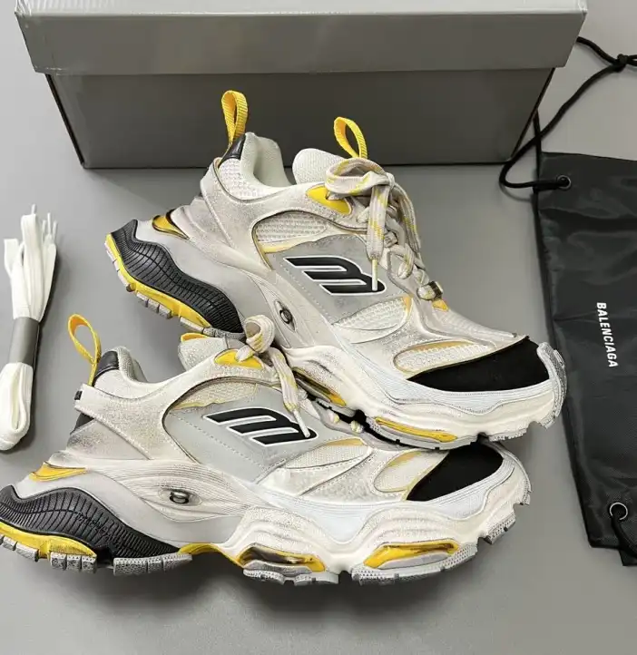 hype Balenciaga Sneakers