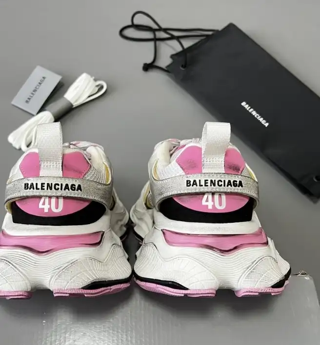 hype Balenciaga Sneakers