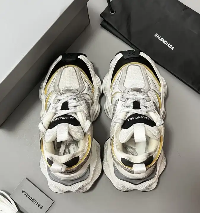 hype Balenciaga Sneakers