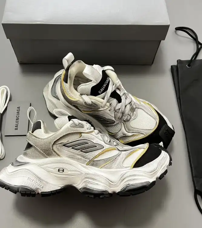 hype Balenciaga Sneakers