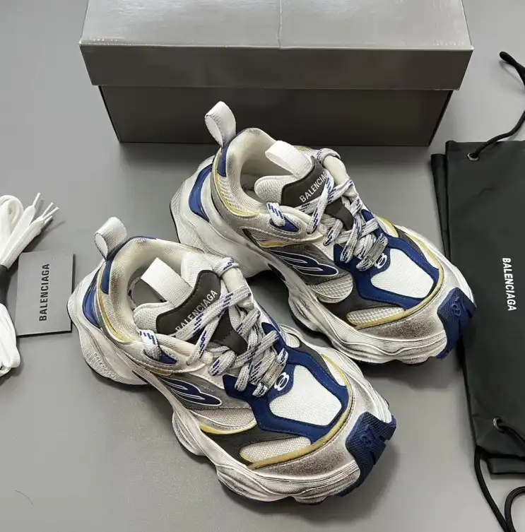 hype Balenciaga Sneakers