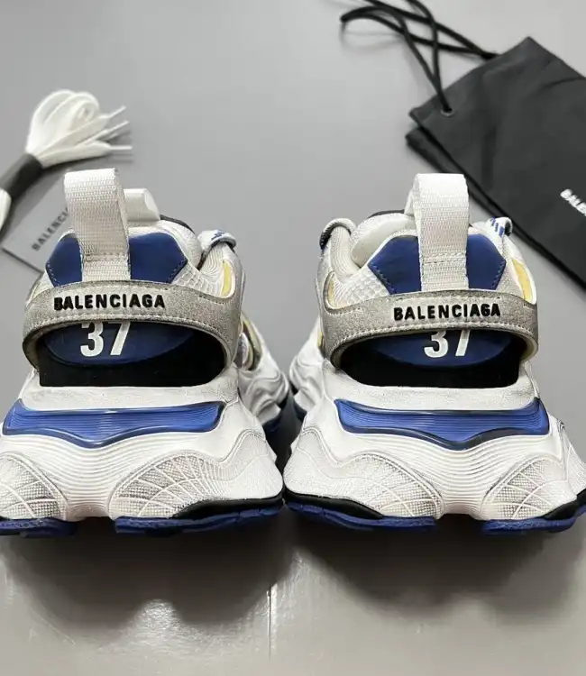 hype Balenciaga Sneakers