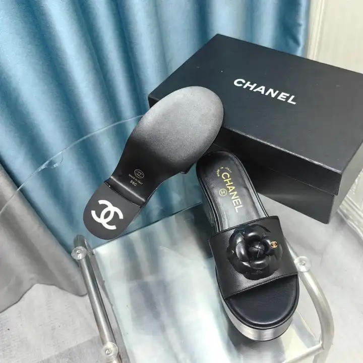 hype Chanel Slippers